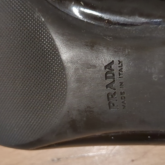 Prada shoes NWOT 💯 authentic - Picture 5 of 7